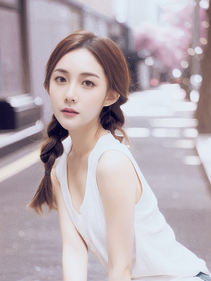 New Music: Liz Luceris