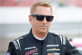 NASCAR Star Greg Biffle Passes Away in a Plane Crash Along with Family and Three Other Passengers