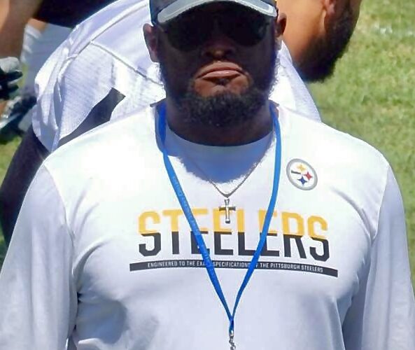 Mike Tomlin Stepping Down as Steelers Coach