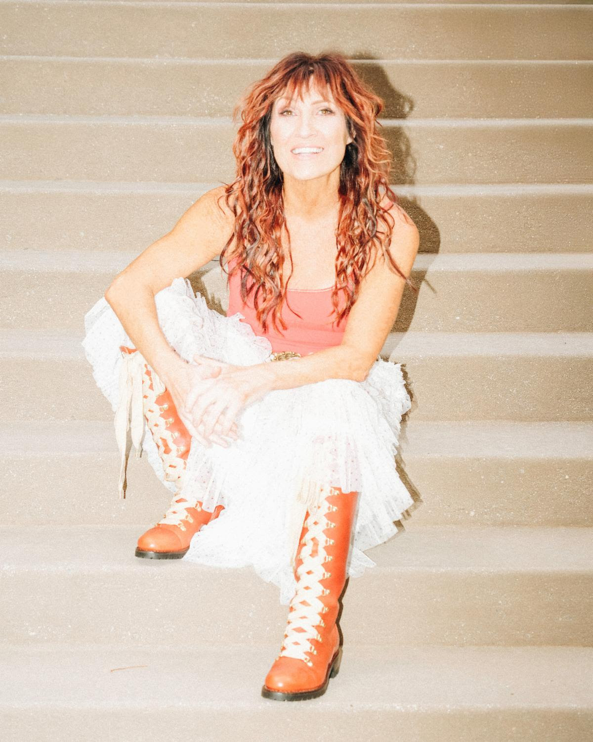 Jo Dee Messina Returns to Music