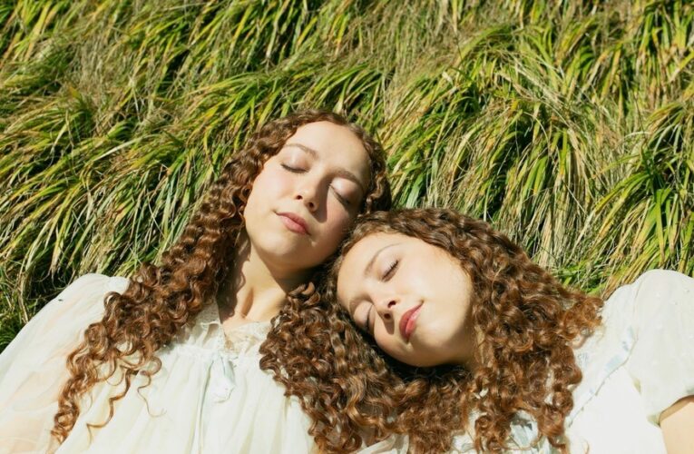 Ruby and Sasha Release New Single